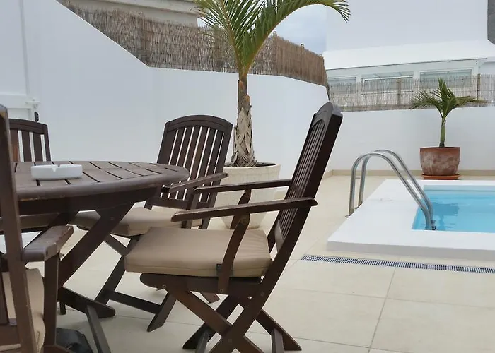 Cristina Villa Puerto del Carmen (Lanzarote)